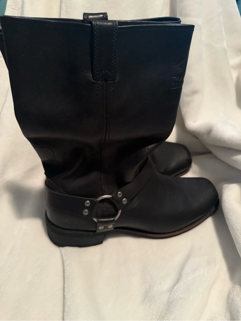 Harley-Davidson Black Leather Harness Boots with Silver Ring